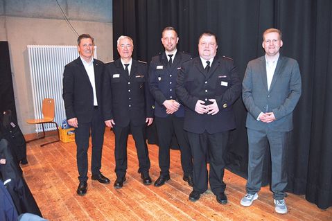 Gemeindefeuerwehr Ratekau: Führungsspitze im Amt bestätigt