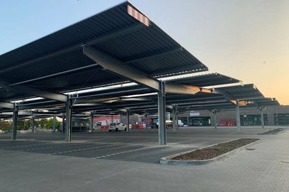 Der neue Parkplatz ist bis Ende nächster Woche größtenteils fertig.
