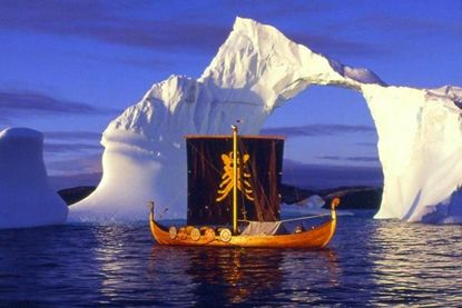 Mit der Wiking Saga im Eis.