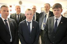 Die neuen Amtsbrüder, Anwärter und Förderer des Fischeramtes.