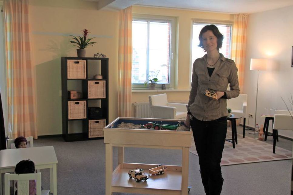 Sara Eckelt greift bei ihrer Arbeit auf kreative Medien, Gespräche und Elternarbeit zurück.