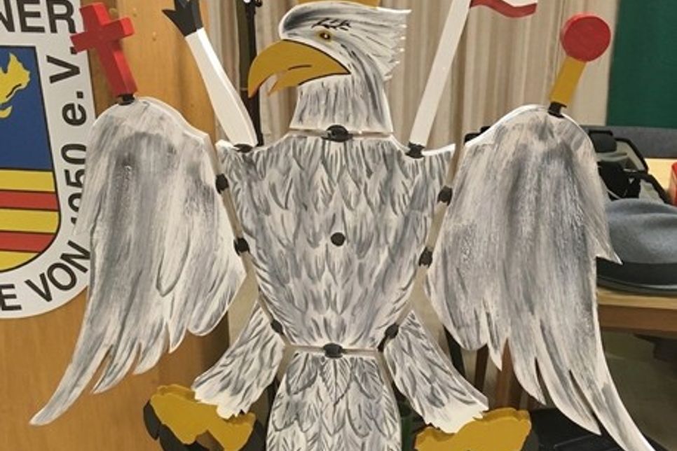 Der Gildevogel, auf den traditionell um die Königswürde geschossen wird.
