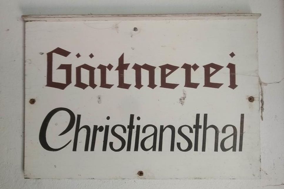 Das alte Gärtnerei-Schild existiert noch heute.