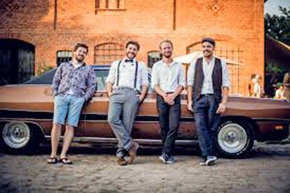 Beim Projekt Caramba gibt es Country-Pop-Rock-Singer-Songwriter-Reggae-Polka-Punk.