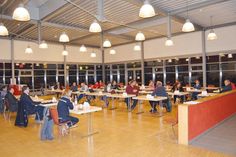 Wie geht es in Bad Schwartau weiter mit der geplanten Kita und dem Sportzentrum? Darüber diskutierten die Gesprächsteilnehmer am vergangenen Donnerstagabend in der Mensa der Elisabeth-Selbert-Gemeinschaftsschule.
