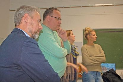 Lutz Schlünsen (Mitte) Vorsitzender des Ortsverbandes Probstei.