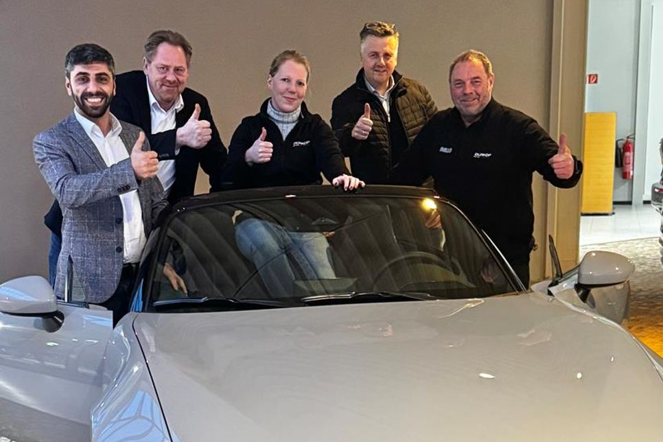 Das Team vom Autohaus Dello.