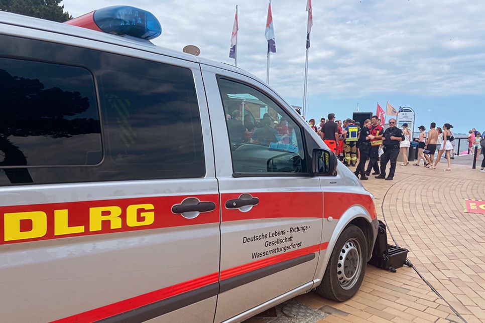Rettungskräfte waren im Dauereinsatz: Mehrere Badeunfälle in der Lübecker Bucht