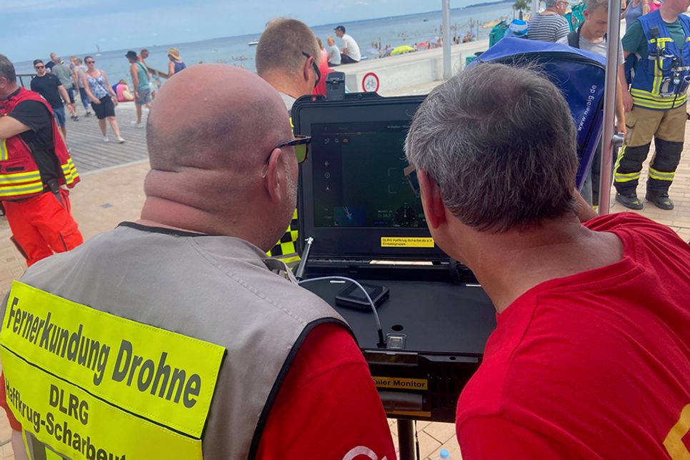 Rettungskräfte waren im Dauereinsatz: Mehrere Badeunfälle in der Lübecker Bucht