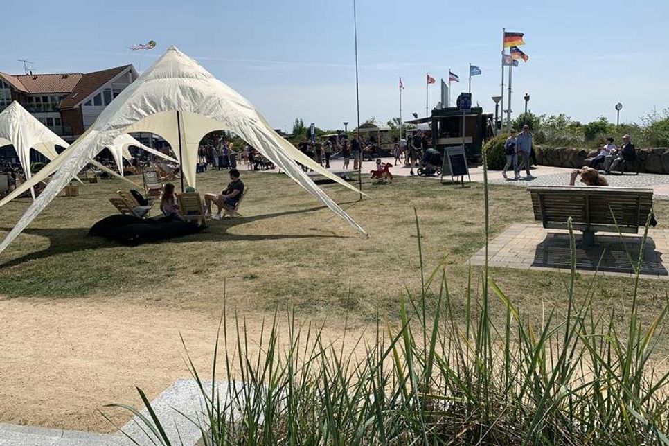 Am Seebrückenplatz ließen sich die Besucher mit Livemusik und Leckereien verwöhnen.