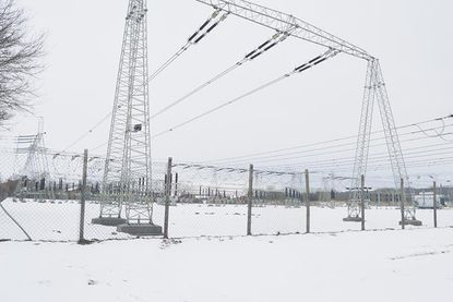 Durch die Nähe zum Umspannwerk der Travenetz GmbH in Pohnsdorf ist die Wahrscheinlichkeit eines Stromausfalles in der Gemeinde Stockelsdorf höher als in umliegenden Gemeinden.