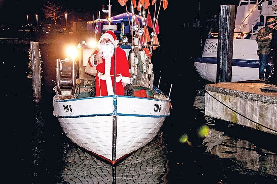 Stimmungsvolle Vorweihnacht bietet der Niendorfer Hafen am kommenden Wochenende bei „Fischers Wiehnacht“.
