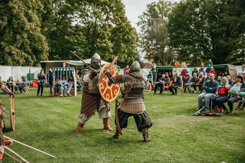 Auch Schaukämpfe gehören bei dem Familienfest zum Programm.