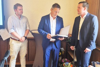 Bürgermeisterwechsel in Ratekau: Dennis Jaacks als Verwaltungschef vereidigt