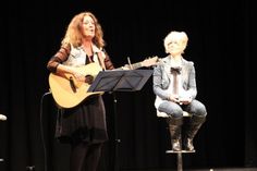 Inge Lorenzen (lks.) und Bärbel Wolfmeier.