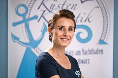 Sonja Schwarz freut sich auf viele Besucher beim entspannten Weihnachtsshopping am Samstag.