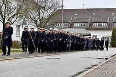 In der Marineunteroffiziersschule wurden 60 junge Rekruten  vereidigt.