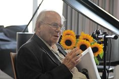 Kay Hoff beim Festakt zu seinem 90. Geburtstag im Küstengymnasium am 20. September 2014.