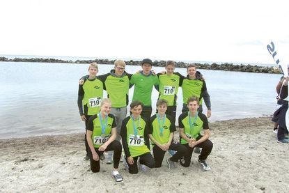 Oben von links: Tjark Seidenkranz, Konrad Frank, Vincent Tassotto, Malte Tammen und Fynn Tornau; Unten von links: Leoni Paarmann, Martin Rösner, Connor Prüss, Svend Erik von Malottki. Es fehlt: Andreas Martel