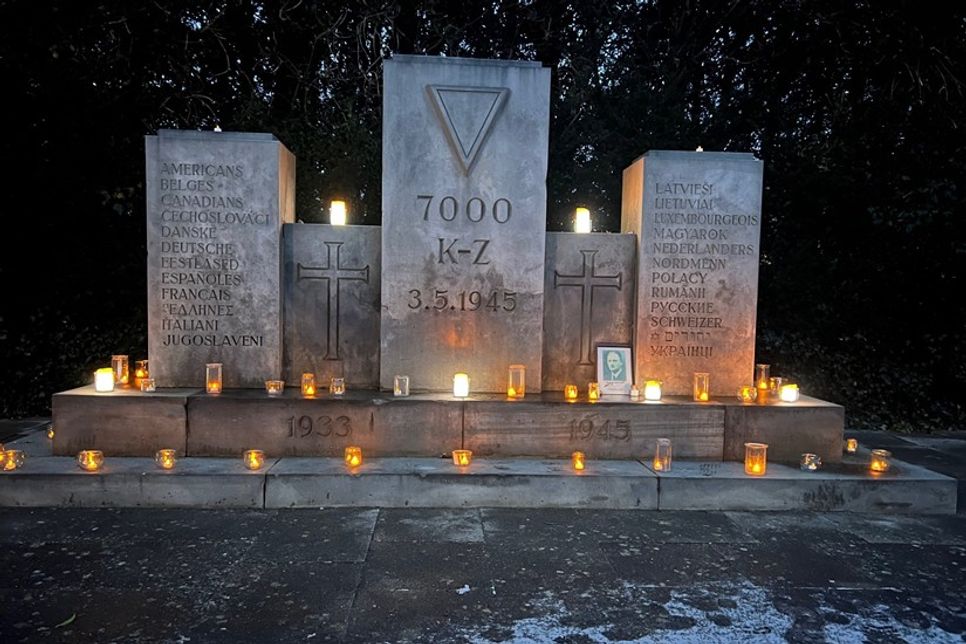 Auf dem Ehrenfriedhof Cap Arcona wurde am 27. Januar an die Opfer der nationalsozialistischen Gewaltherrschaft gedacht.