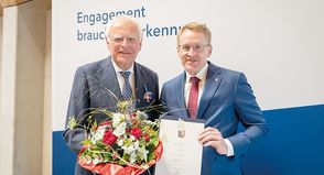 Verdienstorden des Landes Schleswig-Holstein: Hohe Auszeichnung und große Ehre für Ex-Landrat Reinhard Sager