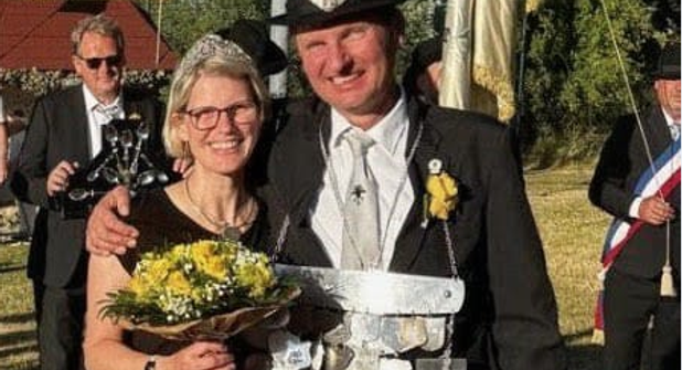 Gildekönig Heiko Simonsen mit Lebensgefährtin Lisa Peltner
