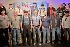 Die Stimmgewalten des Shantychors laden zu einer musikalischen Seefahrt ein.