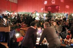 In den warmen Hallen präsentieren die Aussteller ihr buntes und vielfältiges Angebot.
