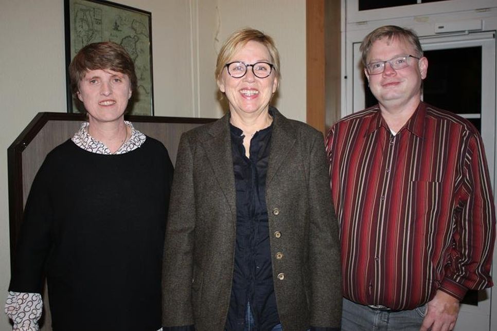 Das neue Bürgermeister-Trio in Grube: Karen Ermel, Kirsten Sköries und Martin Schmüth (v. lks.).