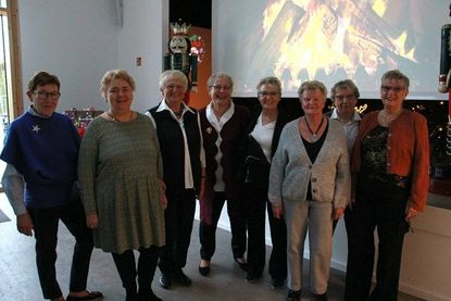 Der Vorstand: Karin Grieb, Heike Creß, Monika Ort, Helga Stratmann, Veronika Heidenreich, Ilse Entrup, Marianne Felix und Angelika Heidenreich.