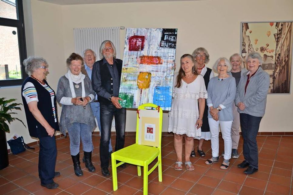 Künstlergemeinschaft „Gelber Stuhl“ präsentiert ihre Werke.