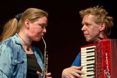 Das Duo Schmarowotsnik spielt Klezmermusik und Jiddische Lieder. (Foto: Klaus-Henning Hansen)
