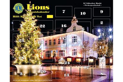 Der weihnachtlich geschmückte Timmendorfer Platz mit dem Alten Rathaus ist diesmal das Motiv auf dem Adventskalender des Lions Clubs Lübecker Bucht.