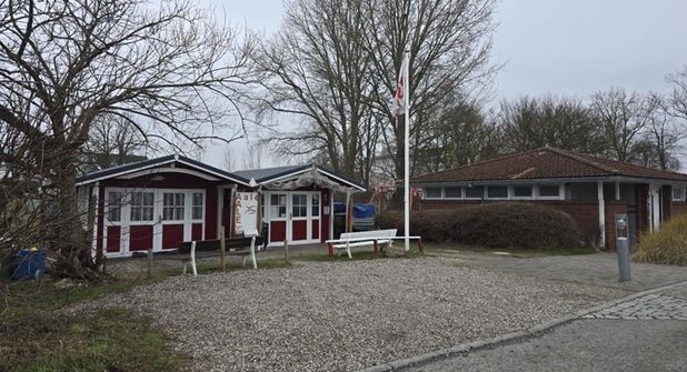 Für den Platz vor den Fischerhütten sucht der Tourismus-Service ein ausrangiertes Boot.