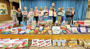 Mehr geht nicht: Die Preetzer Grundschule hat Dutzende Spiele beim Wettbewerb der Bildungsinitiative „Spielen macht Schule“ gewonnen.