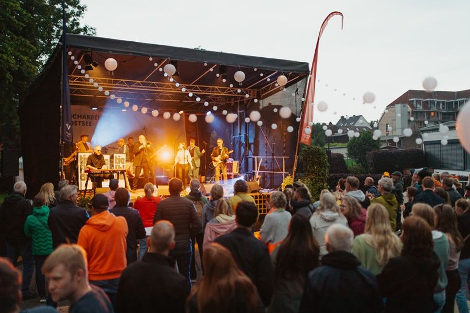 Am Pfingstwochenende gibt es Livemusik, Mitmachaktionen und nachhaltige Impulse in der Lübecker Bucht.