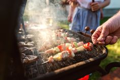 Wenn der Grill angeht, beginnt für viele die schönste Zeit des Jahres.