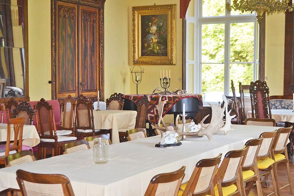 Der große Saal, in dem jährlich das Gildefrühstück der Haßberger Totengilde von 1741 e.V. stattfindet.