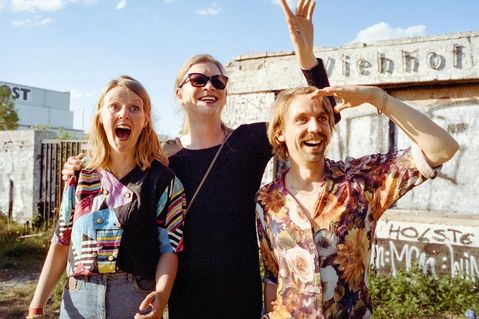 Das Trio Gute Katzen böse Katzen“ gastiert am Samstag im Rahmen ihrer Tournee durch den Norden Deutschlands im Forum.