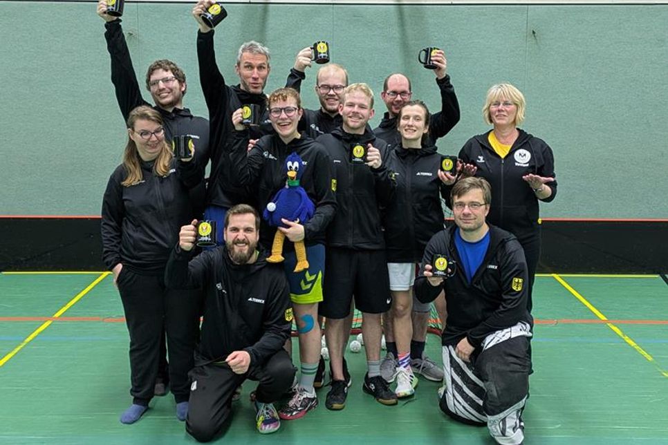 Der TSV Neustadt ehrte die Floorballer für ihre Teilnahme an den Special Olympics Weltwinterspielen.
