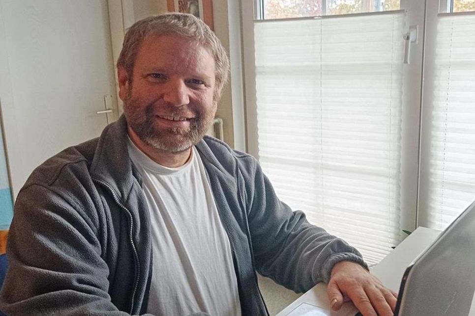 Mike Preuß vom Computerclub Klausdorf organisiert die Ausstellung.