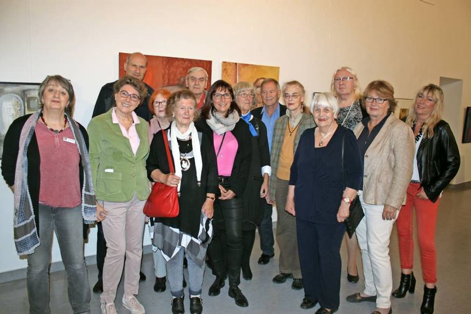 Noch bis zum 8. November sind die Werke der 14 Künstler im Hans-Ralfs-Haus zu sehen.