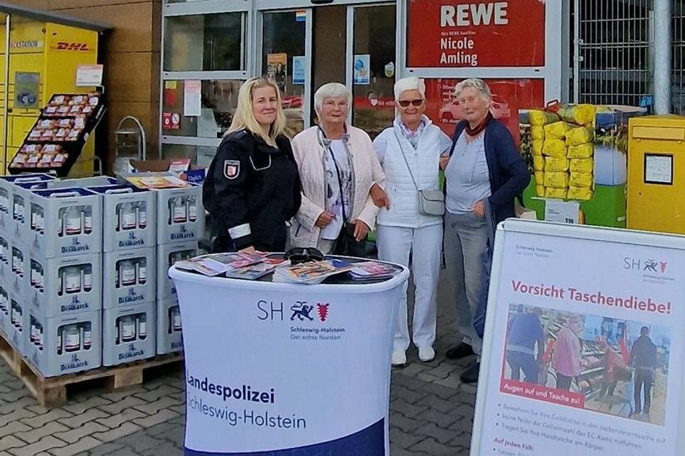 Bei dem Präventionseinsätzen zeigten sich die Bürgerinnen und Bürger erfreut über die polizeiliche Präsenz. (Foto:
