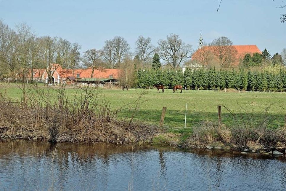 Historischer Ort: Die Schwentine-Mündung nannte Bischof Bertold von Lübeck in seiner das Kloster Preetz betreffenden Urkunde von 1224.