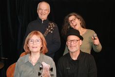 Die Akustik-Coverband spielt aktuelle Hits und zeitlose Oldies.