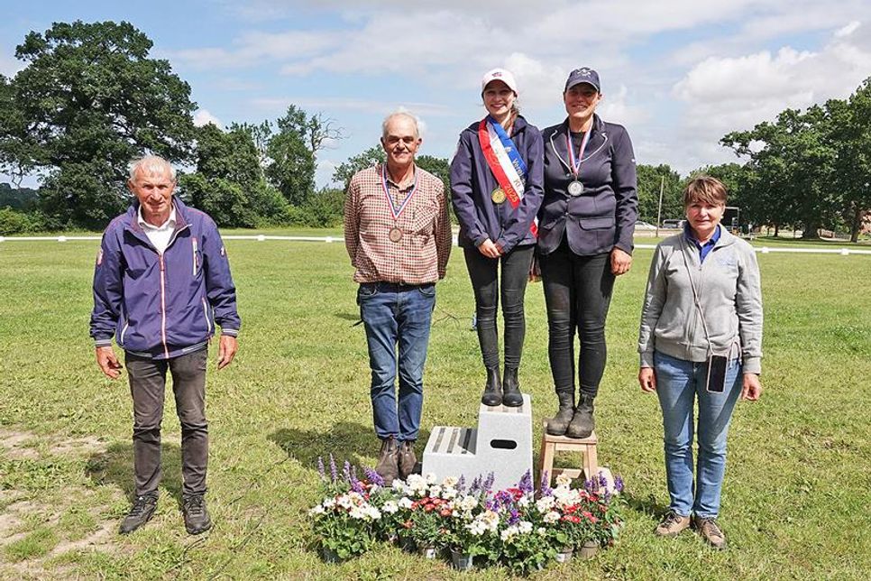 Kreis-und Vereinsmeister 2025 (v.l.): Ulrike Schmidt, Uta Bünz, Anika Stoldt, Teresa Lamp und Holger Wohlert.