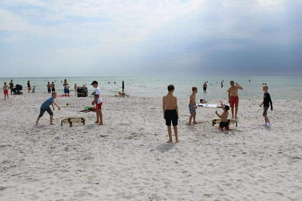 Spikeball.