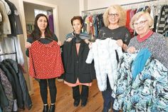 Laila Tammy, Margarita Tengeryan, Margit Thorwald und Helga Zettier (v. lks.) bitten zum Flohmarkt.