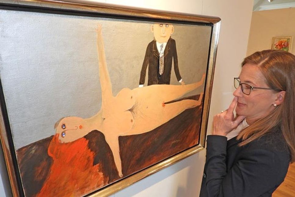 Auch das ist Janosch: Museumsleiterin Dr. Julia Hümme vor einem Akt.