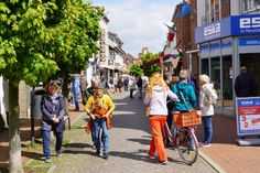 Alle Verkaufsstellen im Stadtgebiet dürfen am Sonntag von 11 bis 16 Uhr öffnen.